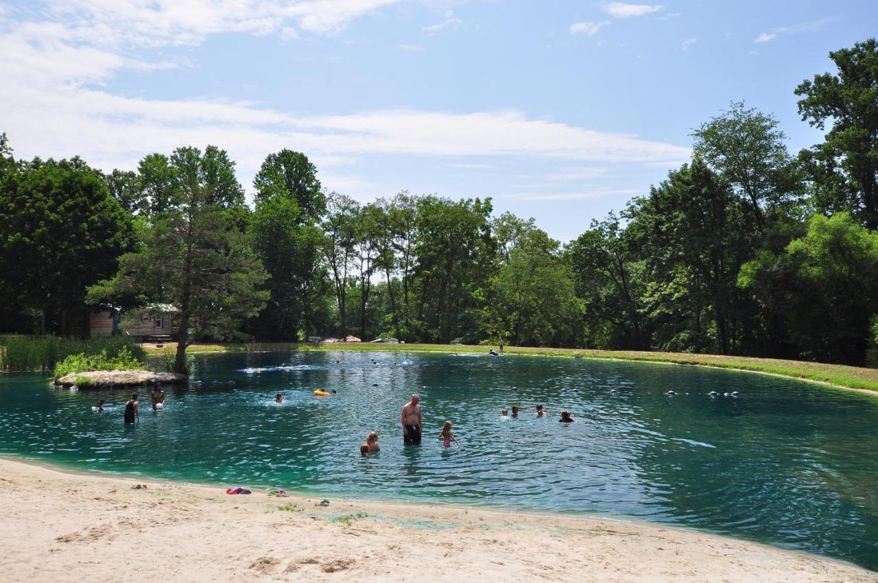 Spring Gulch Screened Park Model 6 Mount Airy Экстерьер фото
